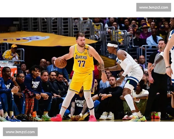 湖人对决火箭全场录像回放精彩瞬间与战术解析加季后赛级别攻防博弈复盘