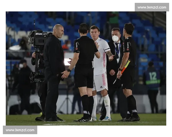 皇马马竞国王杯巅峰对决德比烽火再燃谁主沉浮血战伯纳乌全城瞩目